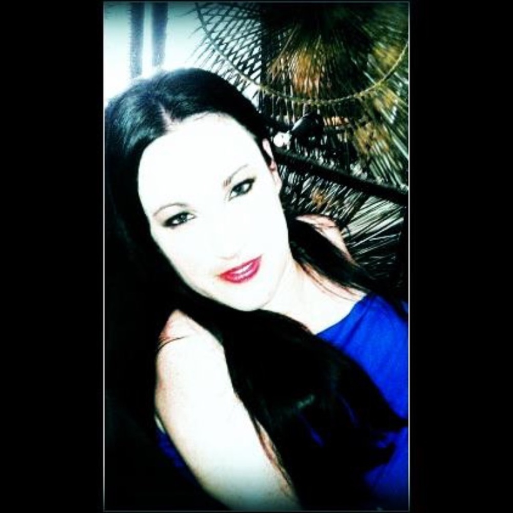 Meet your Posher, Tiffanie